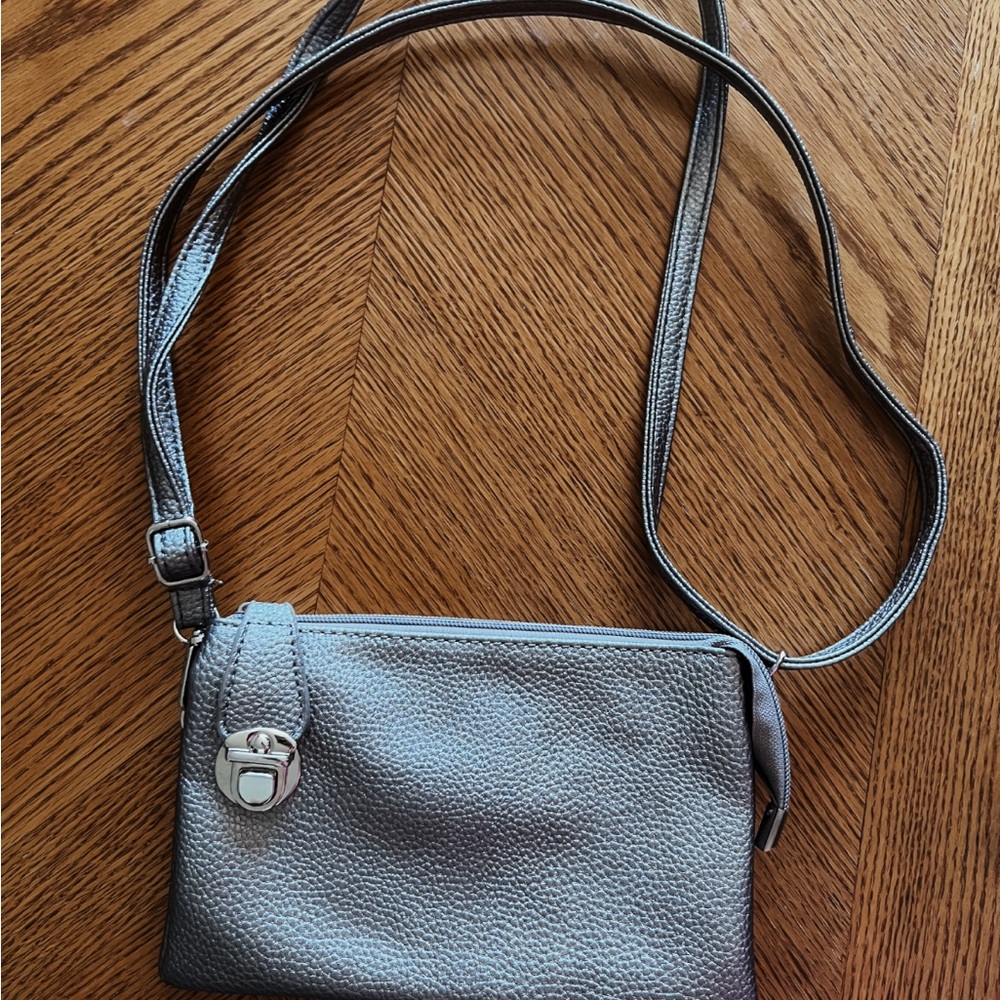 GUN METAL SLING PURSE